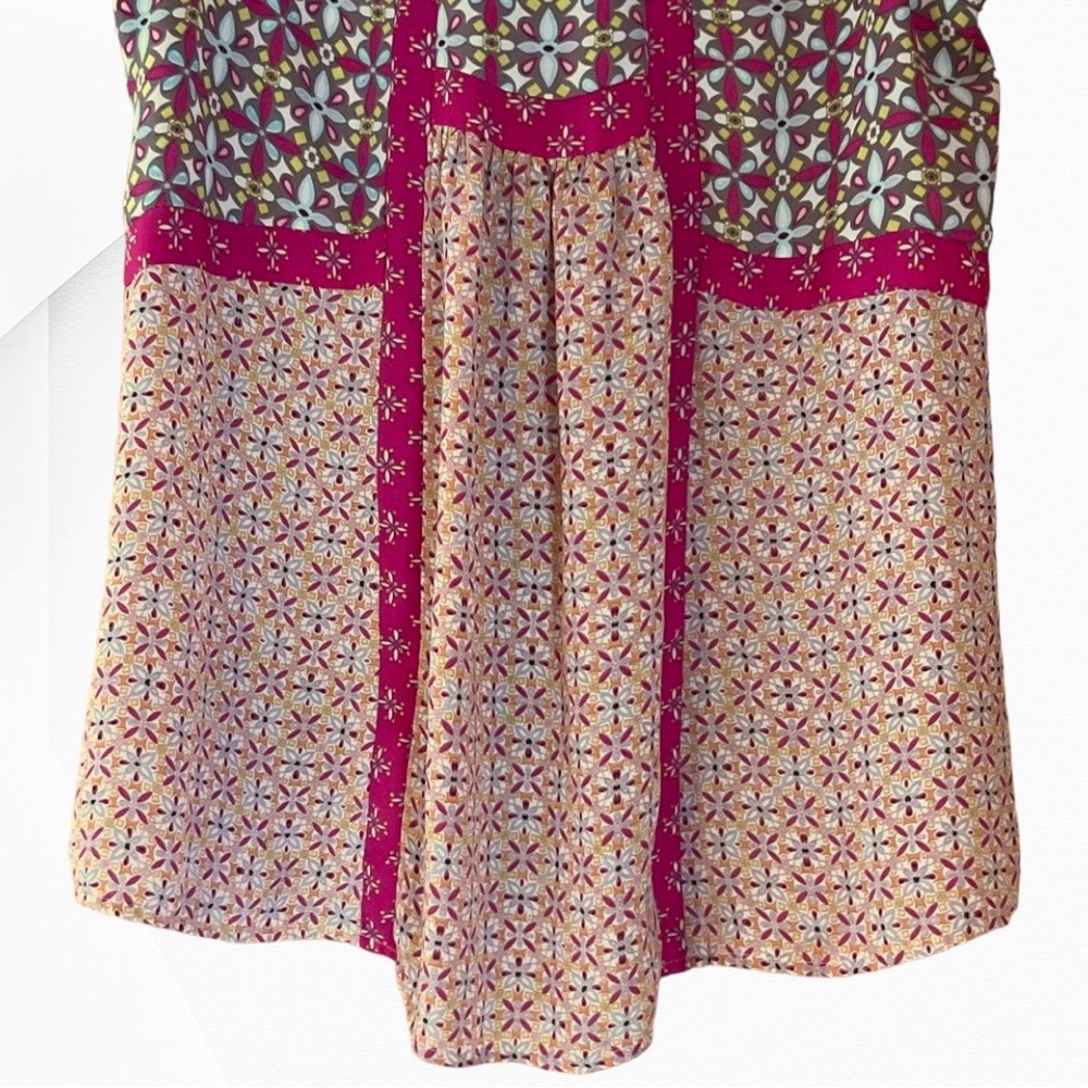 DR2 Sleeveless Blouse Size Large - Picture 4 of 7